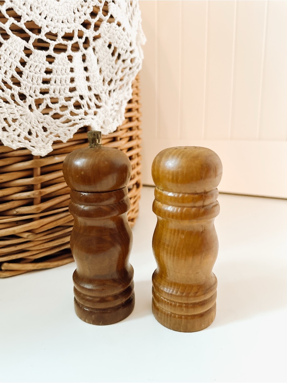 Wooden Salt and Pepper Shakers - Natural Brown Finish